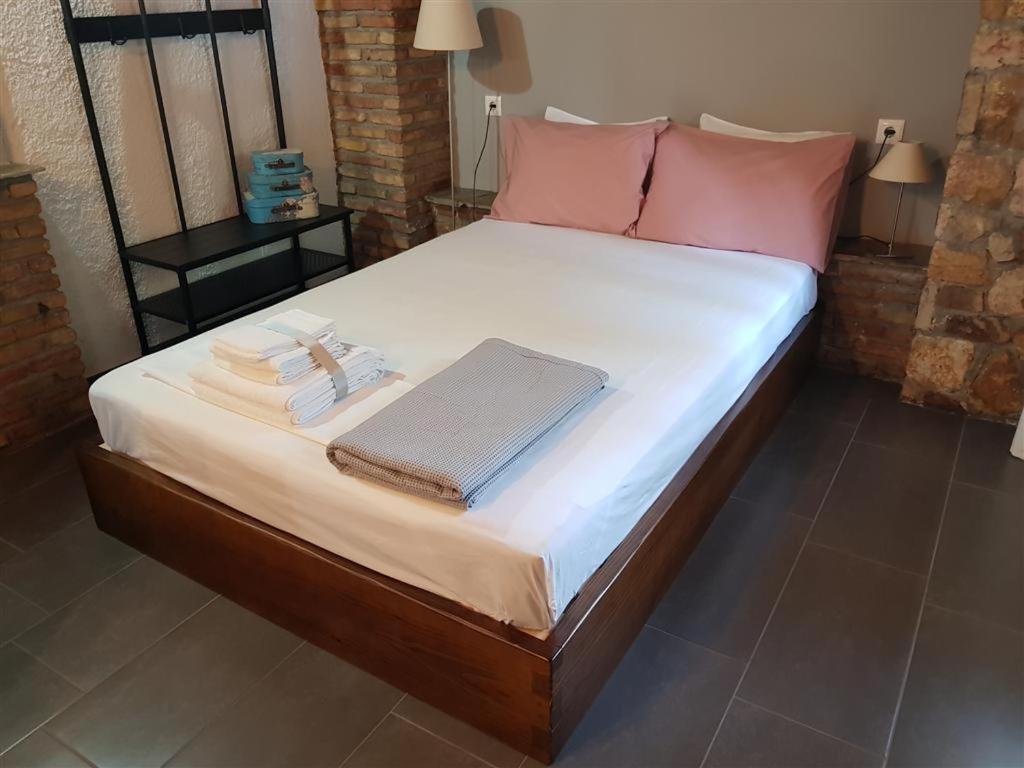 Stone Guesthouse Corinth Buitenkant foto
